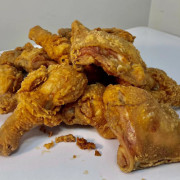 Fried Chicken (18 Pcs)